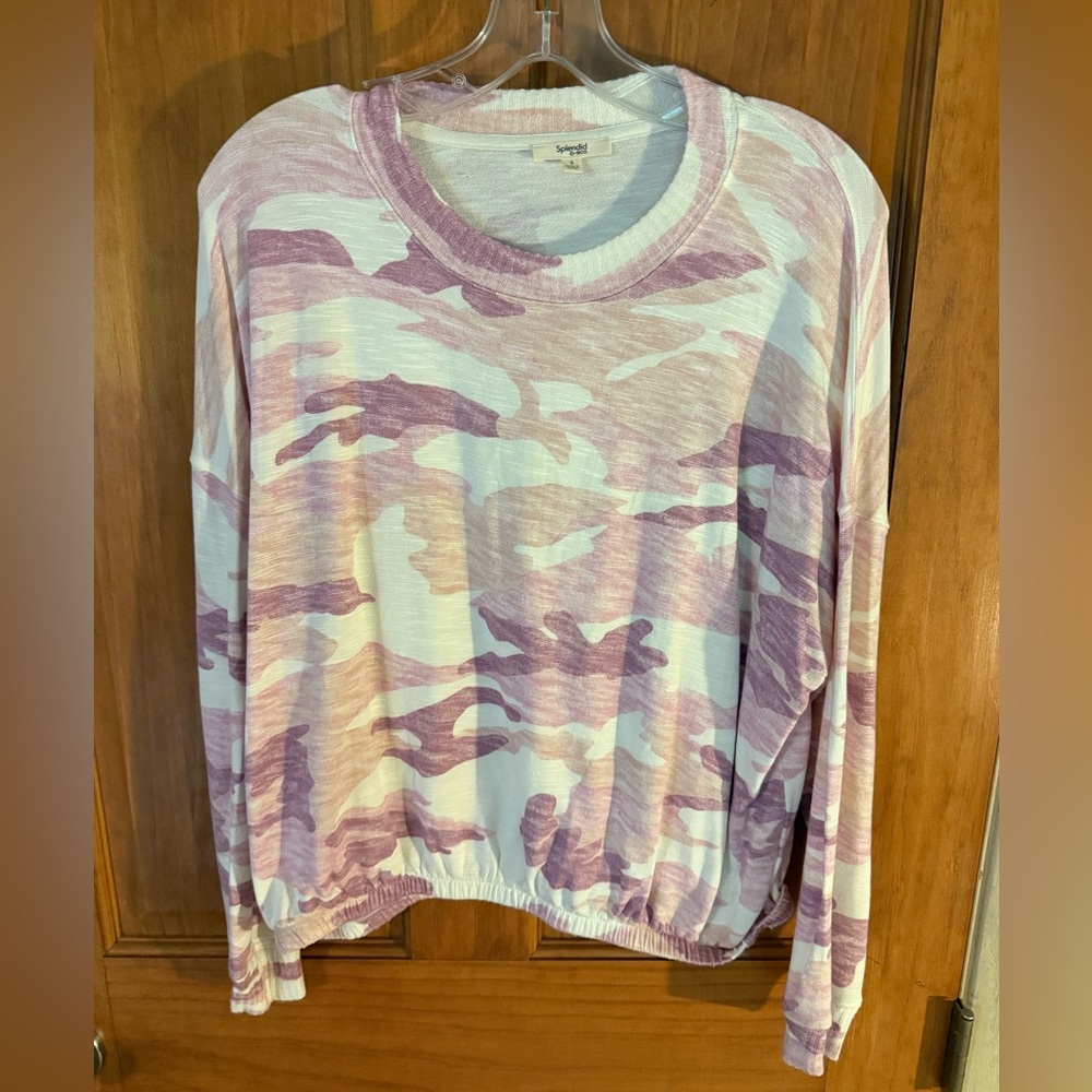 Splendid Pink and White Camo sweatshirt style Top